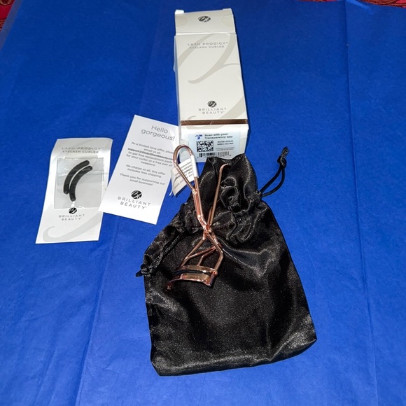 Lash prodigy eyelash curler - Picture 2 of 3